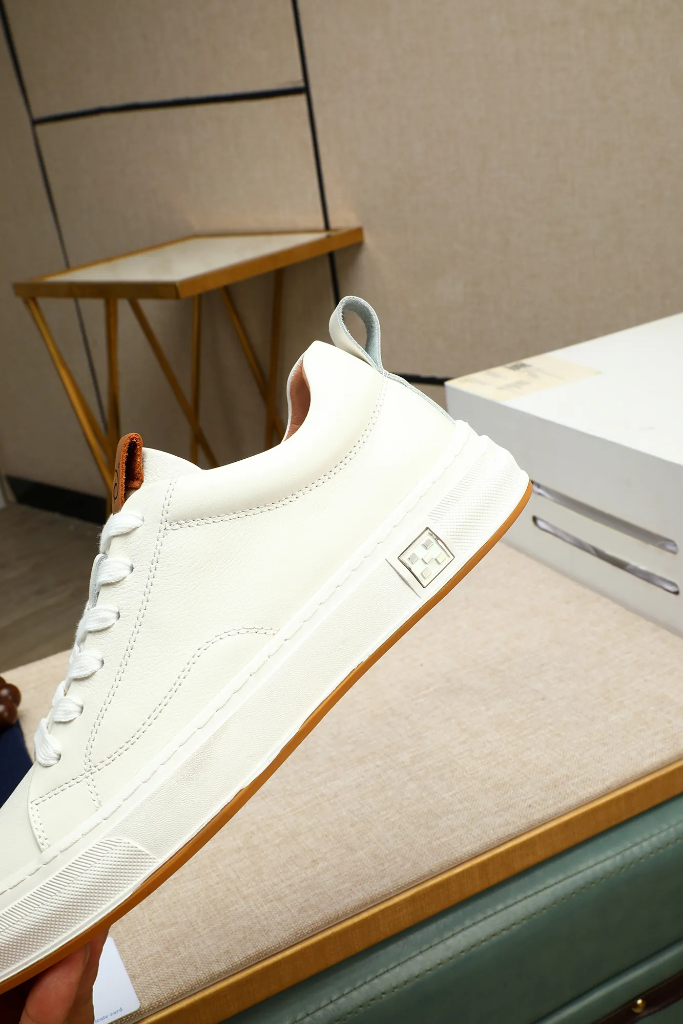 Men's men's shoes 💰420 high-end version. PRADA (Prada) men's casual style, compare the quality at the counter 🧚🏿♂️Imported cowhide fabric 🐎Water-dyed comfortable and soft cowhide lining for feet 🐂Genuine leather outsole with label 🎉 Size 38-44. Can be customized for 45💥🏆